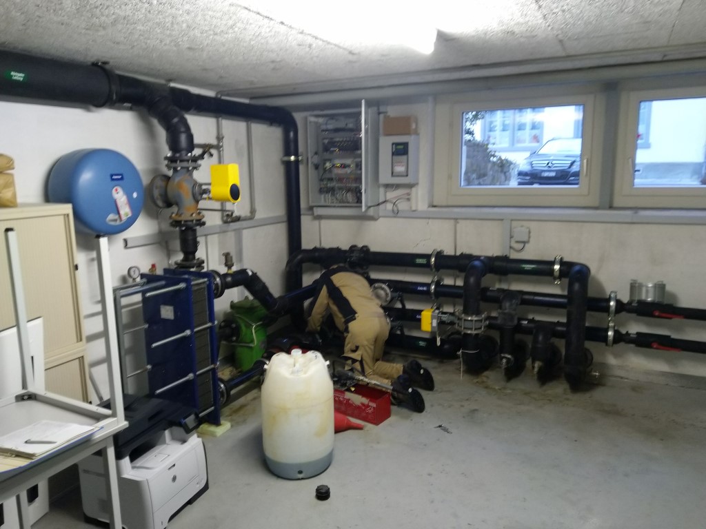Grundwasserstation mit Plattenwärmetauscher